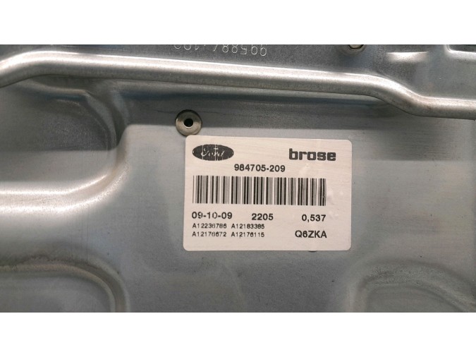 ELEVALUNAS DELANTERO DERECHO FORD FOCUS 2010