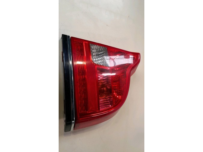 PILOTO TRASERO DERECHO VOLVO S80 2004