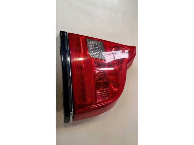 PILOTO TRASERO DERECHO VOLVO S80 2004
