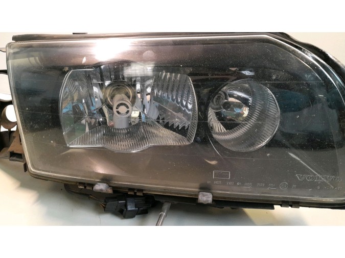 FARO DELANTERO DERECHO VOLVO S80 2004
