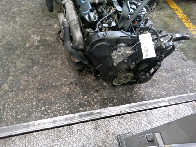MOTOR CON ACCESORIOS Y CAJA DE CAMBIOS PEUGEOT 306 2000