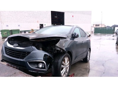 MOTOR CON ACCESORIOS Y CAJA DE CAMBIOS HYUNDAI IX35 2010