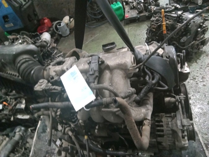 MOTOR CON ACCESORIOS Y CAJA DE CAMBIOS HYUNDAI GETZ 2005