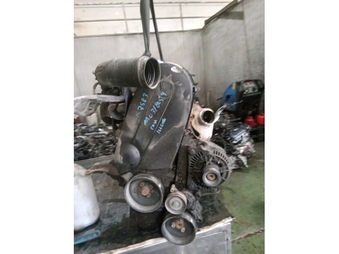 MOTOR CON ACCESORIOS Y CAJA DE CAMBIOS VOLKSWAGEN GOLF 1994