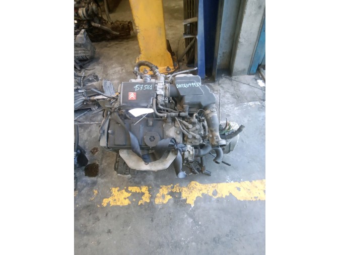 MOTOR CON ACCESORIOS Y CAJA DE CAMBIOS CITROEN ZX 1996