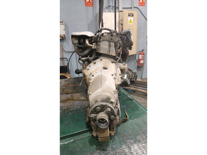 Motor MERCEDES-BENZ E 320 CDI 2000