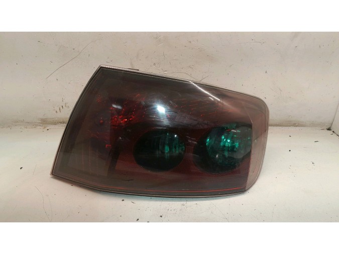 PILOTO TRASERO DERECHO PEUGEOT 407 2006