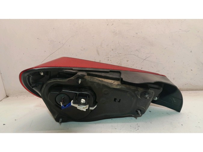 PILOTO TRASERO DERECHO TOYOTA GT 86 2018