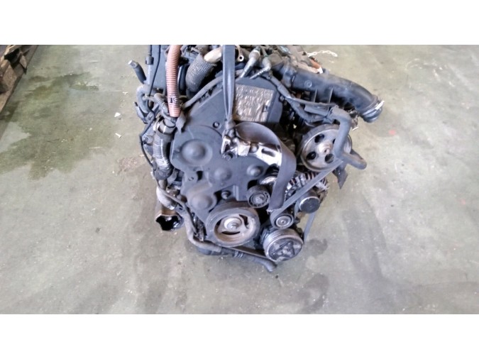 MOTOR CON ACCESORIOS Y CAJA DE CAMBIOS CITROEN XSARA PICASSO 2006