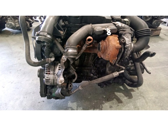 MOTOR CON ACCESORIOS Y CAJA DE CAMBIOS CITROEN XSARA PICASSO 2006