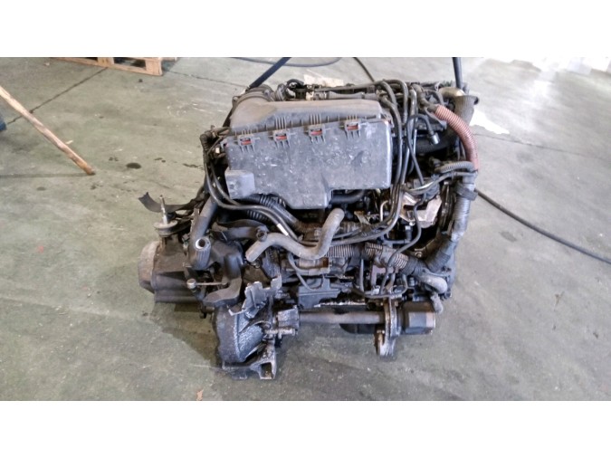 MOTOR CON ACCESORIOS Y CAJA DE CAMBIOS CITROEN XSARA PICASSO 2006