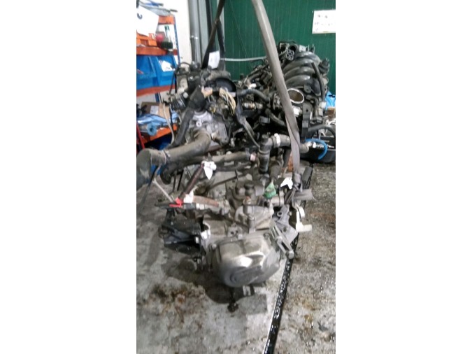 MOTOR CON ACCESORIOS Y CAJA DE CAMBIOS FORD KA 2013