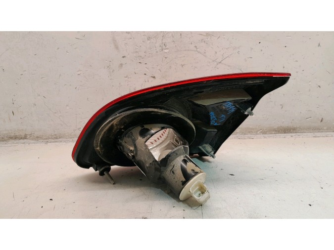 PILOTO TRASERO INTERIOR IZQUIERDO NISSAN QASHQAI 2009