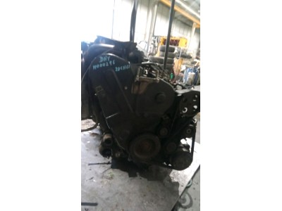 MOTOR CON ACCESORIOS Y CAJA DE CAMBIOS CITROEN ZX 1996