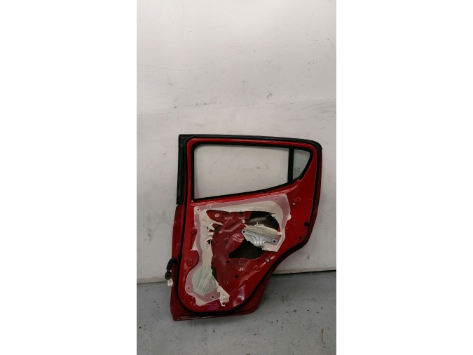 PUERTA TRASERA DERECHA OPEL KARL ROJA 2019