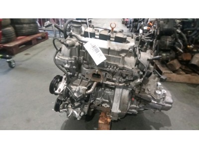 MOTOR CON ACCESORIOS Y CAJA DE CAMBIOS OPEL KARL 2019