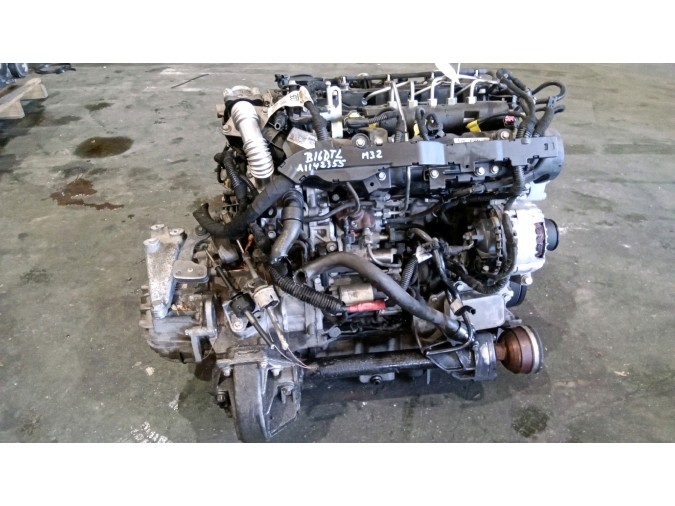 MOTOR CON ACCESORIOS Y CAJA DE CAMBIOS OPEL ASTRA 2014