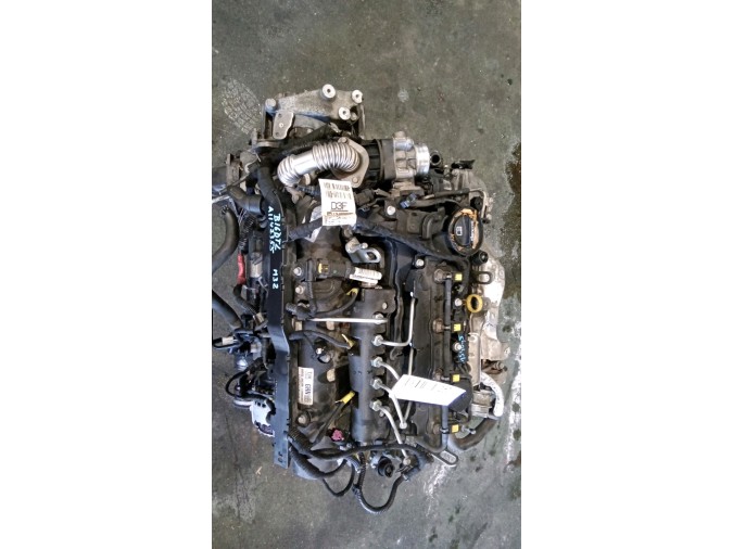 MOTOR CON ACCESORIOS Y CAJA DE CAMBIOS OPEL ASTRA 2014