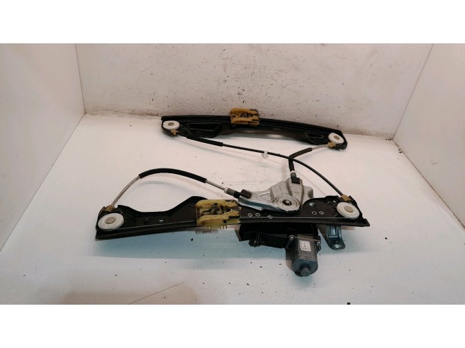 ELEVALUNAS DELANTERO DERECHO OPEL ASTRA 2014