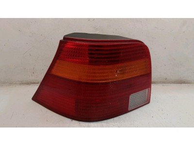 PILOTO TRASERO IZQUIERDO VOLKSWAGEN GOLF 2003