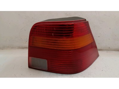 PILOTO TRASERO DERECHO VOLKSWAGEN GOLF 2003