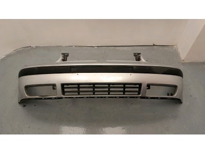 PARAGOLPES DELANTERO VOLKSWAGEN GOLF GRIS 2003