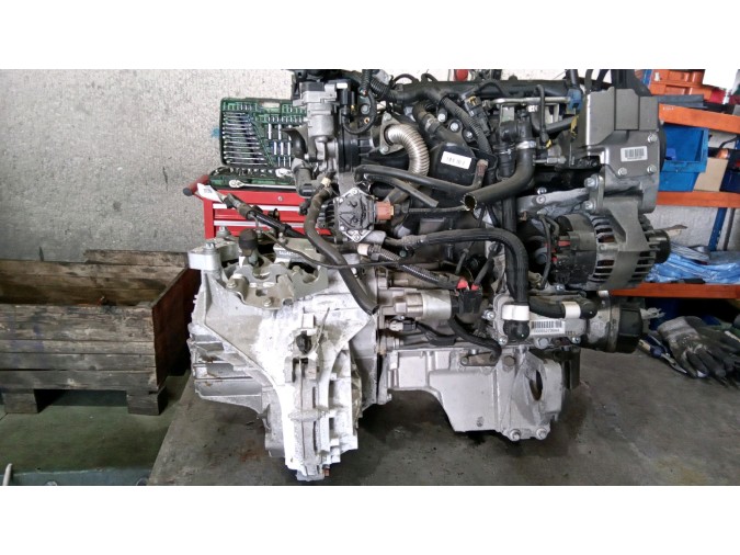 MOTOR CON ACCESORIOS SIN CAJA DE CAMBIOS JEEP RENEGADE