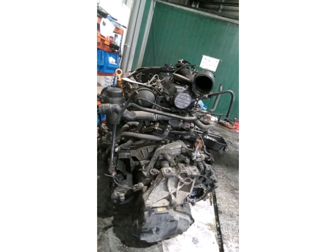 MOTOR CON ACCESORIOS Y CAJA DE CAMBIOS SEAT LEON 2002