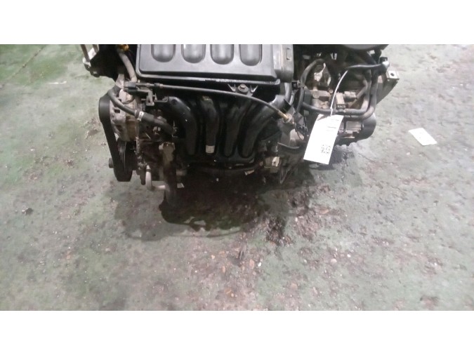 MOTOR CON ACCESORIOS Y CAJA DE CAMBIOS MAZDA 3 2005