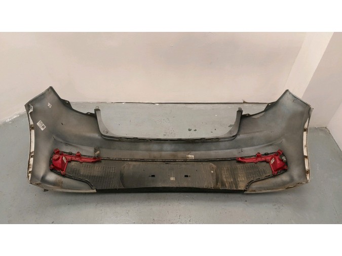 PARAGOLPES TRASERO KIA RIO BLANCO 2015
