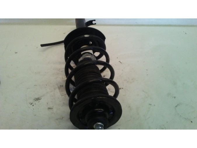 AMORTIGUADOR DELANTERO DERECHO TOYOTA AYGO 2009