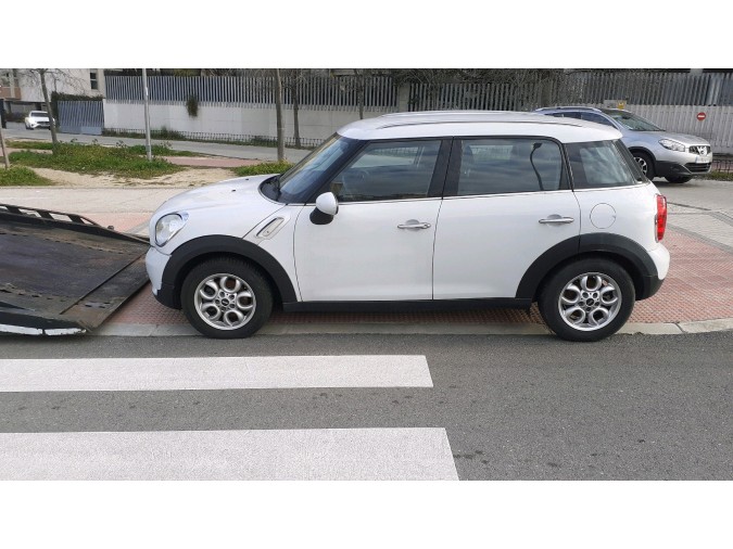 PILOTO TRASERO CENTRAL MINI ONE D 2011