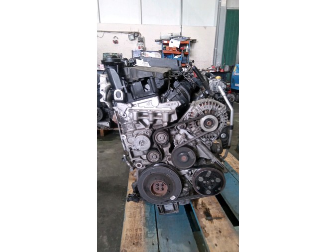 MOTOR CON ACCESORIOS SIN CAJA DE CAMBIOS MINI ONE D 2011