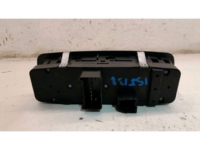 MANDO ELEVALUNAS DELANTERO IZQUIERDO DODGE JOURNEY 2009