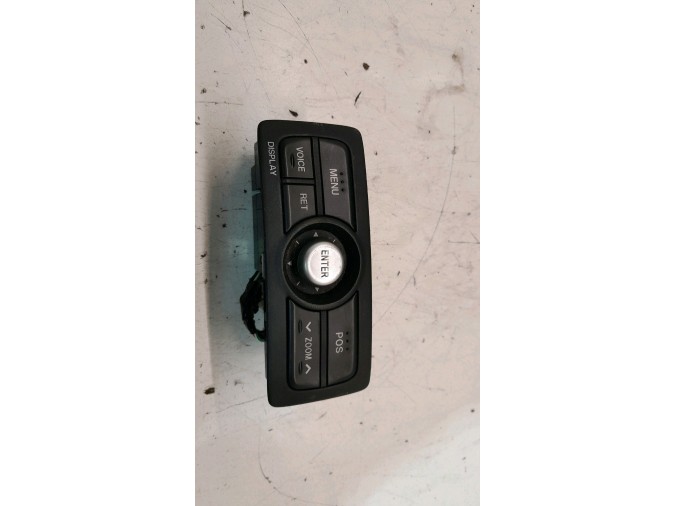 SAT. NAV. UNIT MAZDA RX8 2004