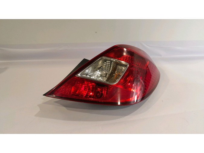 PILOTO TRASERO DERECHO OPEL CORSA 2014
