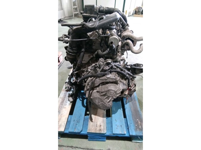 MOTOR CON ACCESORIOS Y CAJA DE CAMBIOS OPEL INSIGNIA