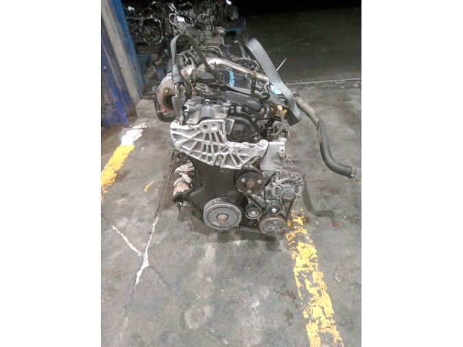 MOTOR CON ACCESORIOS Y CAJA DE CAMBIOS RENAULT LAGUNA 2007