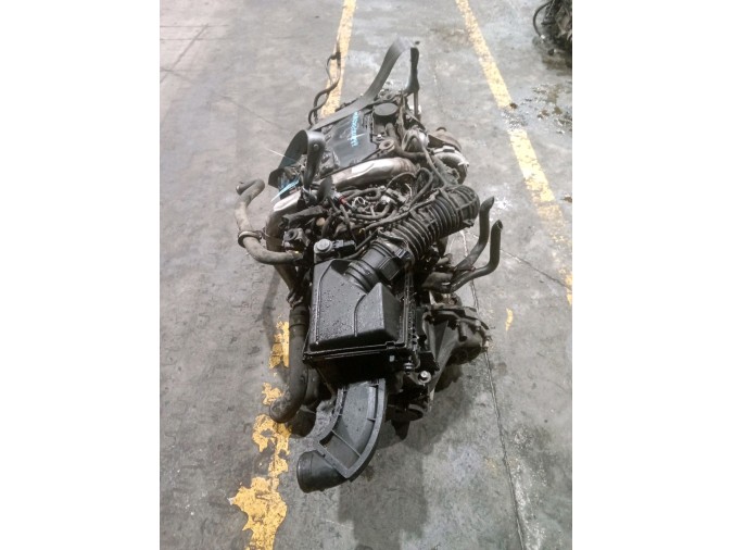 MOTOR CON ACCESORIOS Y CAJA DE CAMBIOS RENAULT LAGUNA 2007