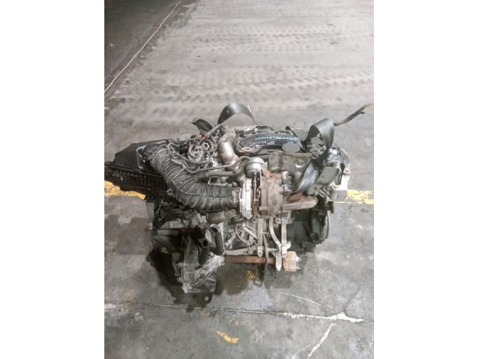 MOTOR CON ACCESORIOS Y CAJA DE CAMBIOS RENAULT LAGUNA 2007