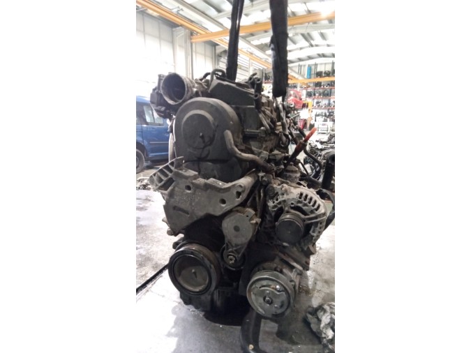 MOTOR CON ACCESORIOS Y CAJA DE CAMBIOS VOLKSWAGEN CADDY 2007
