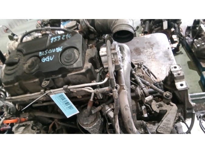 MOTOR CON ACCESORIOS Y CAJA DE CAMBIOS VOLKSWAGEN CADDY 2007