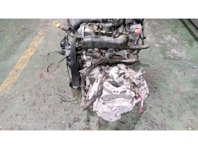 MOTOR CON ACCESORIOS Y CAJA DE CAMBIOS OPEL INSIGNIA 2010