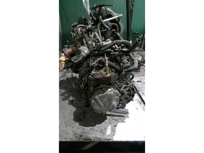 MOTOR CON ACCESORIOS Y CAJA DE CAMBIOS CHEVROLET KALOS