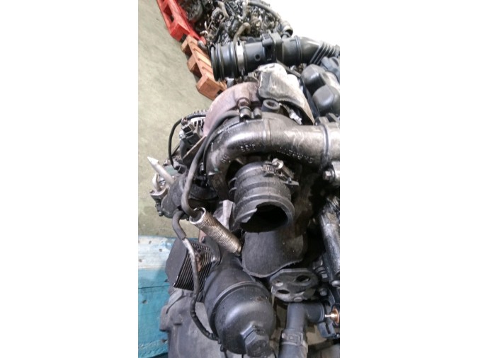 MOTOR CON ACCESORIOS SIN CAJA DE CAMBIOS FORD FOCUS C-MAX 2004