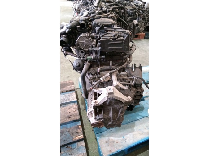 MOTOR CON ACCESORIOS SIN CAJA DE CAMBIOS FORD FOCUS C-MAX 2004