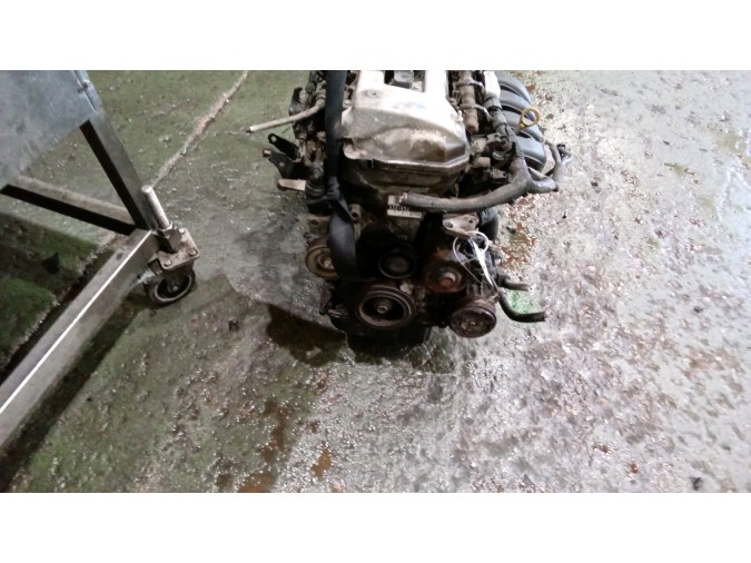 MOTOR CON ACCESORIOS Y CAJA DE CAMBIOS TOYOTA COROLLA 2005