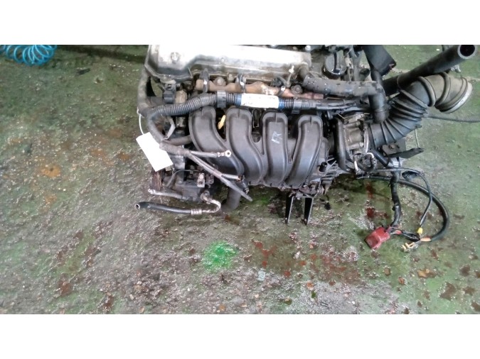 MOTOR CON ACCESORIOS Y CAJA DE CAMBIOS TOYOTA COROLLA 2005