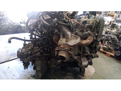 MOTOR CON ACCESORIOS Y CAJA DE CAMBIOS PEUGEOT 405 1989