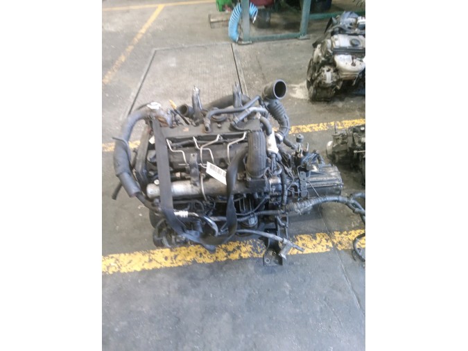 Motor completo KIA CARNIVAL 2004